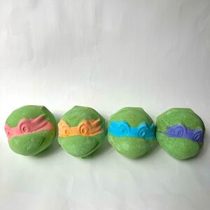 Lush Four Brothers Bath Bombs